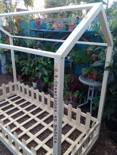 Cama De Madera Con Forma De Casita