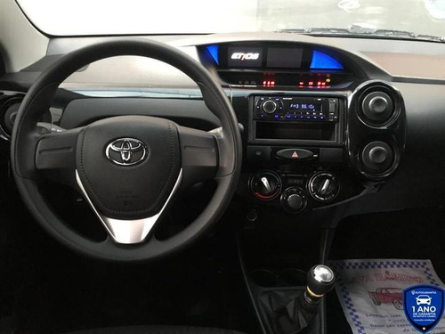 Toyota Etios 1.5 X Sedan 16v Flex 4p Manual 2017/2018