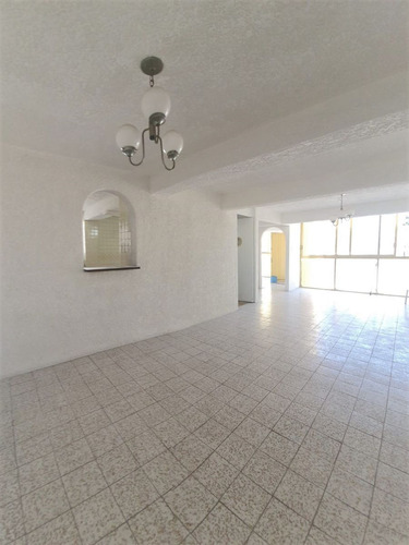 Casa En Venta En Los  Pirules, Tlalnepantla De Baz