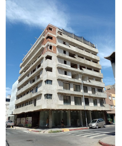 Depto 1 Dorm En Venta - B° Centro