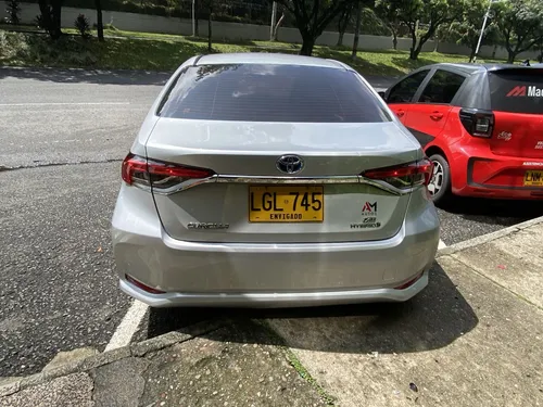 Toyota Corolla 1.8 Xl-i Hibrido At 4x2 2023
