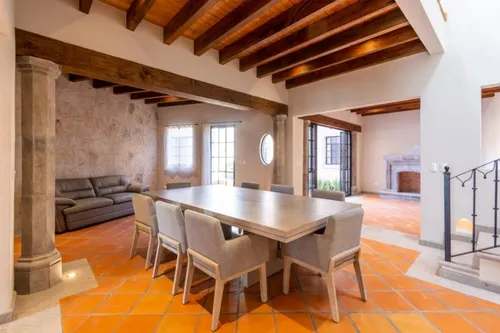Villa Toledo