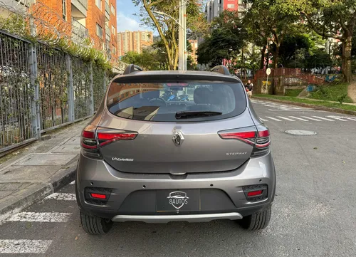Renault Stepway 1.6 Intens