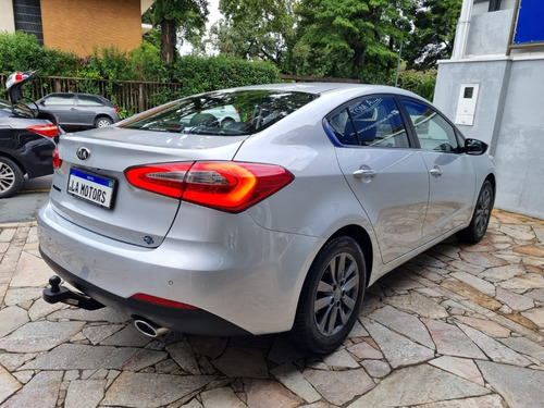 Imagem 3 de 9 de Kia Cerato 1.6 Sx 16v Flex 4p Automático 2016