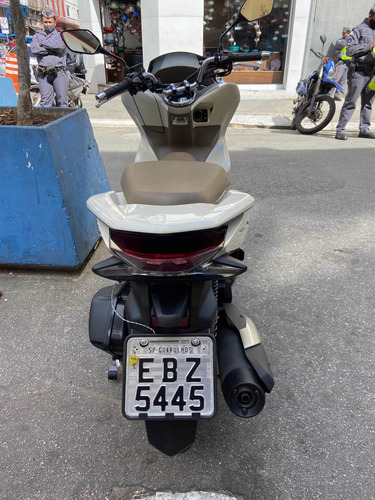 Imagem 4 de 4 de Honda Pcx Dlx 150 Branca