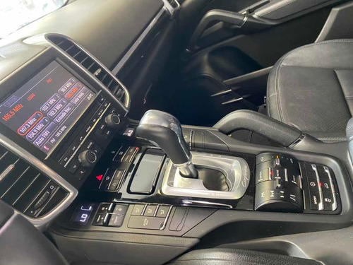 Porsche Cayenne 2013 3.6 300cv (958)