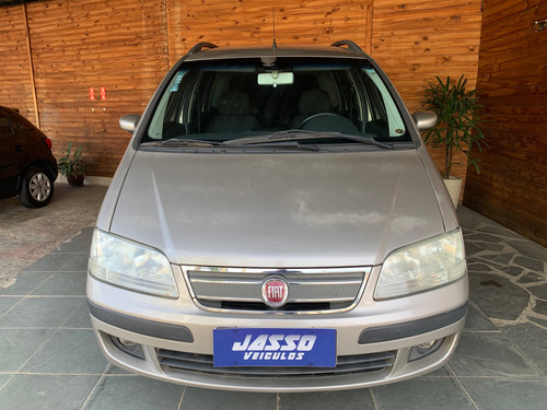 Fiat Idea 1.8 Elx Flex 5p