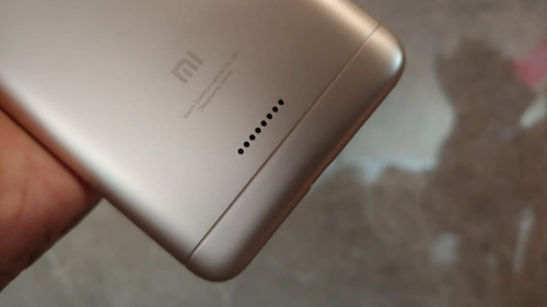 Xiaomi Redmi 6 Dual Sim Dorado 4 Gb Ram 64 Gb Rom Camara Dual Huella Dactilar Bumper Anillo (Usado)