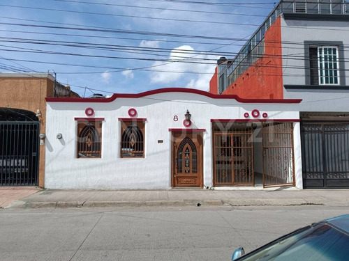 Casa En Venta El Centro De Ciudad Guzmán, Jalisco