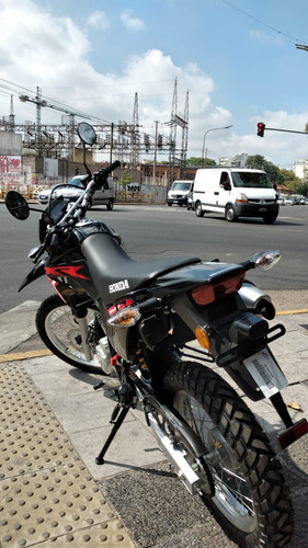 Imagen 2 de 9 de Honda Xr 250 Linea Nueva 2023 Centro Motos Negro O Blanco