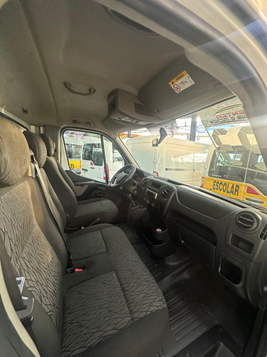 Renault Master 2.3 DCI DIESEL CHASSI-CABINE L2H1 2P MANUAL