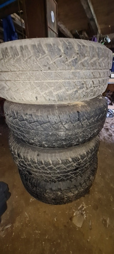 Imagen 2 de 4 de Llantas Con Neumáticos De La Ford Ranger