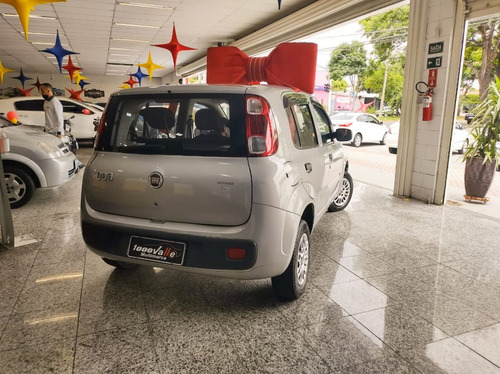 Imagem 9 de 10 de Fiat Uno Vivace 2014