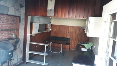 Lote 10.26 X 21.65 Villa Luzuriaga Escucha Oferta