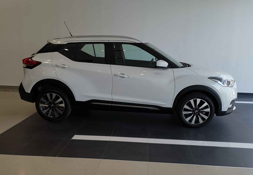 Imagen 2 de 8 de Nissan Kicks 5 Pts Advance, 16l, Ta, A/ac, Ve, Ra-17