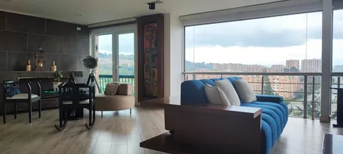 Apartamento En Venta En Colina Campestre. Cod V12413