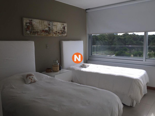 Imagen 16 de 25 de Amplio Apartamento En La Brava En Venta - Punta Del Este Brava