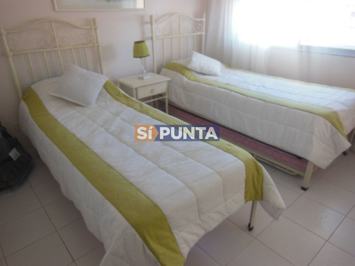 Imagen 2 de 30 de Apartamento En Peninsula, 2 Dormitorios *