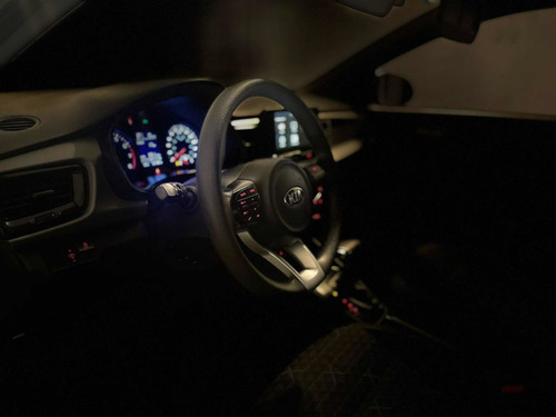 Imagen 7 de 12 de Kia Rio 2020 1.6 L Sedan At