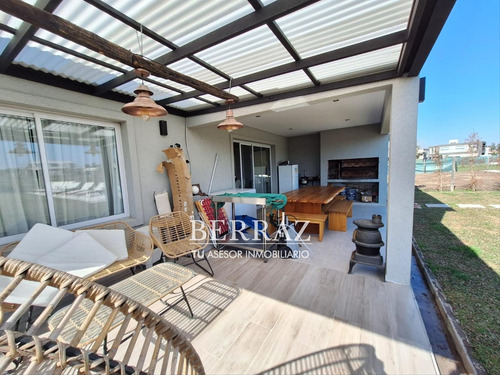 Casa Venta 6 Ambientes En Santa Elisa Pilar Del Este Lote De 563 M2