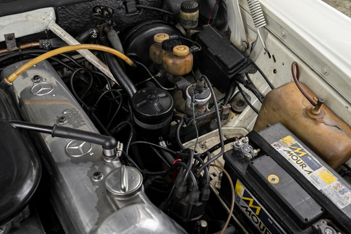 1969 Mercedes Benz 250 W114
