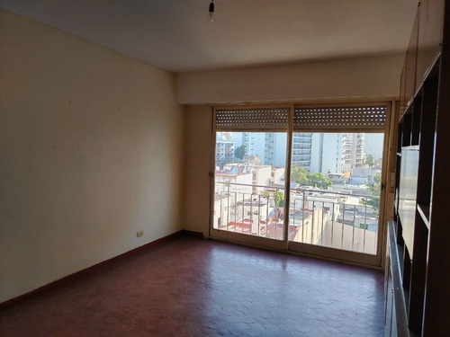 Venta Departamento 3 Ambientes En Flores Norte