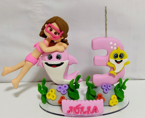 Imagem 1 de 2 de Vela Aniversário Baby Shark Rosa Topo De Bolo Em Biscuit