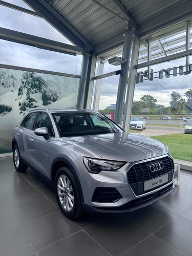Audi Q3 1.4 35tfsi 150 Cv