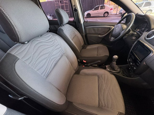 Renault Duster Duster 2.0 DYNAMIQUE 4X2 16V FLEX 4P MANUAL