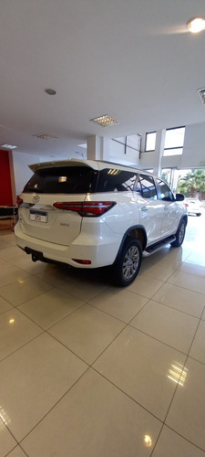 Imagen 2 de 7 de Sw4 Tdi Srx Aut L/21
