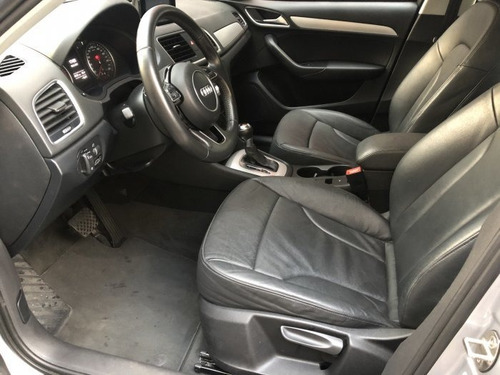 Imagem 7 de 14 de Q3 1.4 Tfsi Attraction Gasolina 4p S Tronic