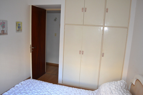 Piso 5 Ambientes 2 Cocheras Reciclado Bajas Exp. Muy Luminos