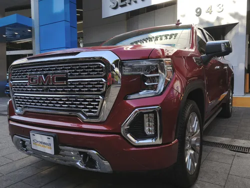 GMC Sierra 6.2 Denali Dvd At