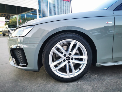 Imagen 3 de 8 de Audi A4 S Line 2021