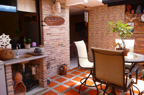 Imagen 10 de 13 de Casa En Venta