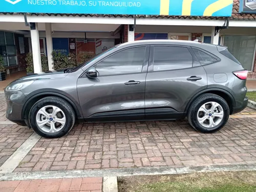 Ford Escape SE 2.0cc AT AA 4X2