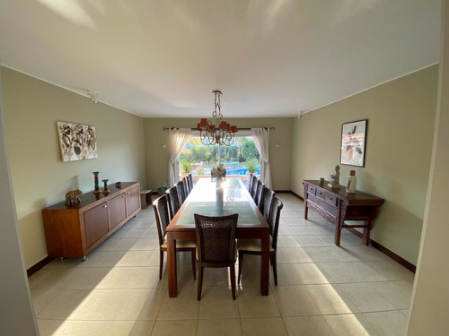 Imagen 10 de 12 de Mansión En Barrio Golf Punta Del Este Alquiler Y Venta