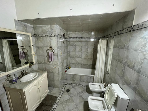 Venta- Casa- Santa Fe - Capital -4 Dormitorios Pileta - Maria Selva