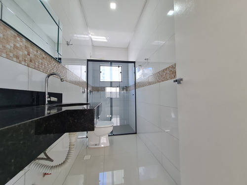Imagem 15 de 28 de Casa Para Venda No Bairro Centro Em Balneário Camboriú, 5 Quartos Sendo 1 Suíte, 3 Vagas, - Ml_766