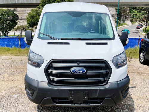 Imagen 2 de 12 de Ford Transit 2021 4p Pasajeros Larga Diesel 2.2l