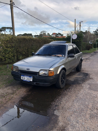 Ford Escort Gl 1.6
