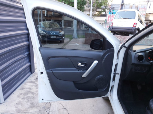 Renault Sandero 1.6 Privilege Black 2016