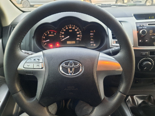 Toyota Hilux 3.0 Cd Sr 171cv 4x2 - B3
