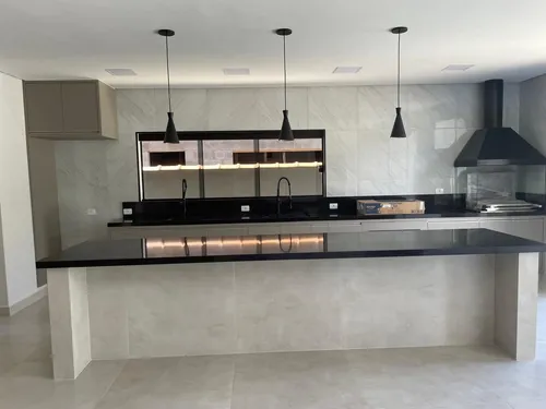 Vendo Casa Em Condomínio Fechado Em Ubatuba