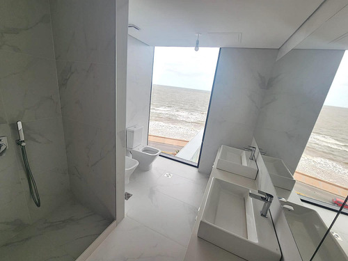 Imagen 21 de 30 de Venta Departamento 3 Dormitorios Barbacoa Exclusiva Penthouse Amenities Rambla - Carrasco