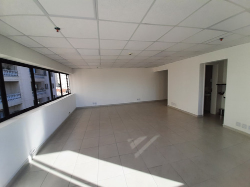 Imagem 12 de 14 de Sala Comercial Grande Com 2 Banheiros E Mini Copa