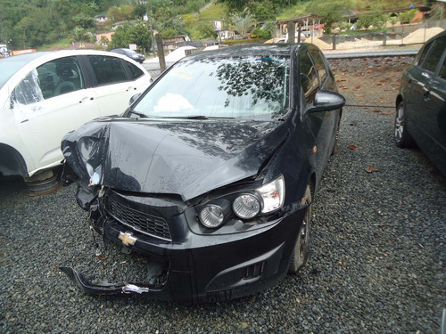 Sucata Para Peças Sonic Hatch 1.6 16v 2012/2013 Automático