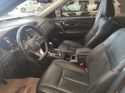 Imagen 9 de 11 de Nissan Xtrail Exclusive Awd 2019