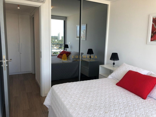 Apartamento Muy Cerca De La Peninsula Y De La Playa, Cuenta Con 2 Dormitorios, 2 Baños, Living-comedor, Cocina , Terraza Y Garaje.- Ref: 1910