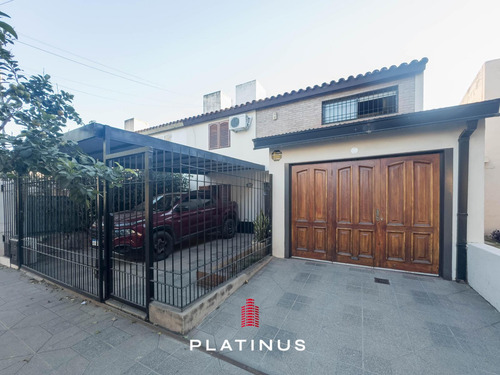 Casa En Venta En Barrio Juan B. Justo De 3 Dormitorios Apta Crédito
